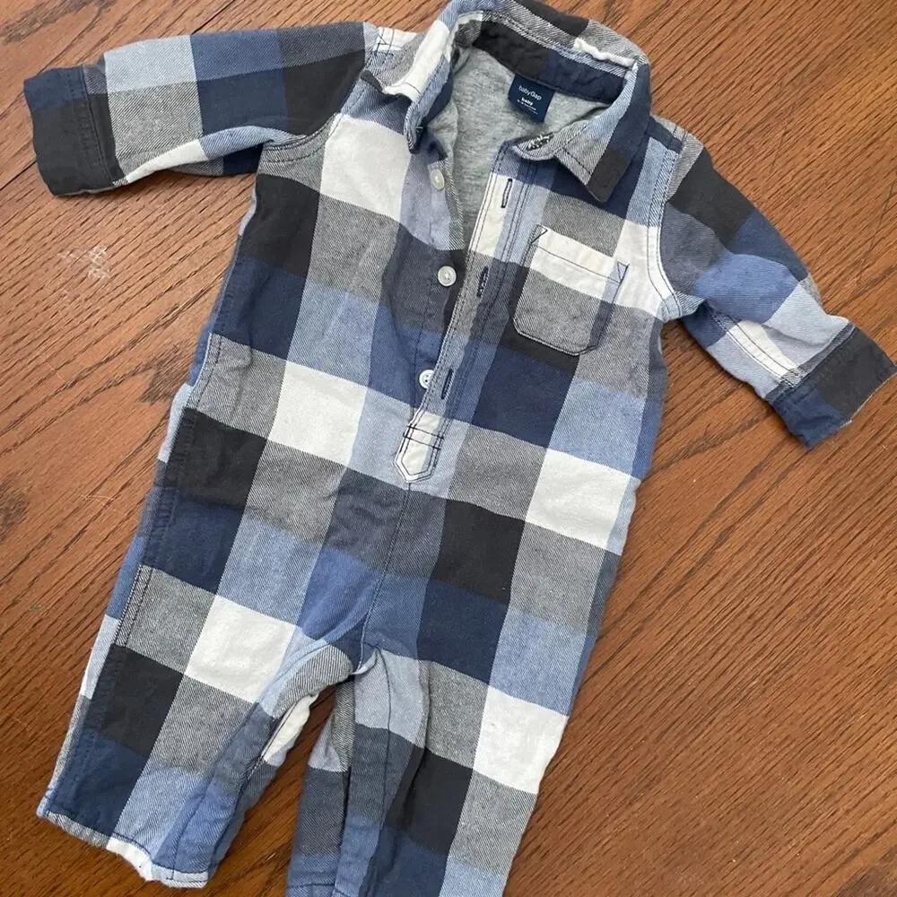 Baby Gap Plaid Romper size 3-6m